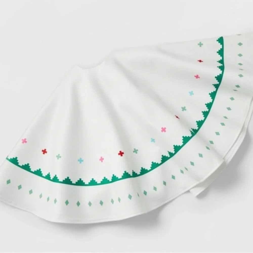 NWT 48” Scandi pattern printed Christmas tree skirt wondershop multicolored